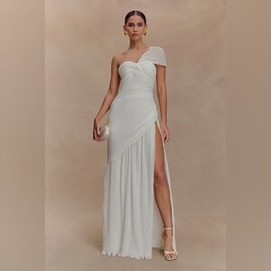 Meshki ‘Tamara’ One Shoulder White Draped Dress